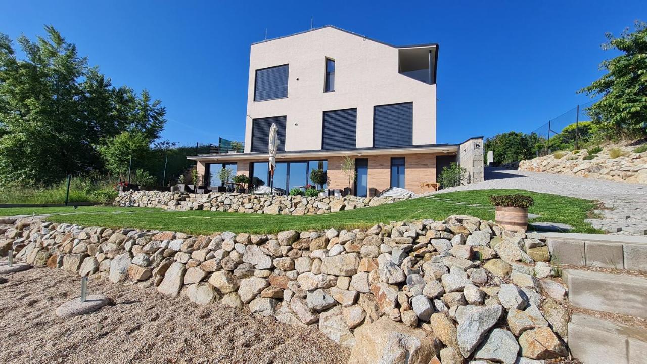 Vila Ferie Dunajska Luzna Exterior photo