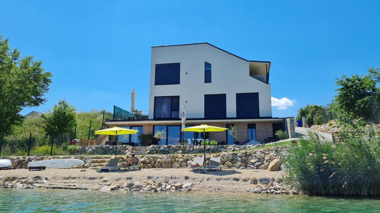 Vila Ferie Dunajska Luzna Exterior photo